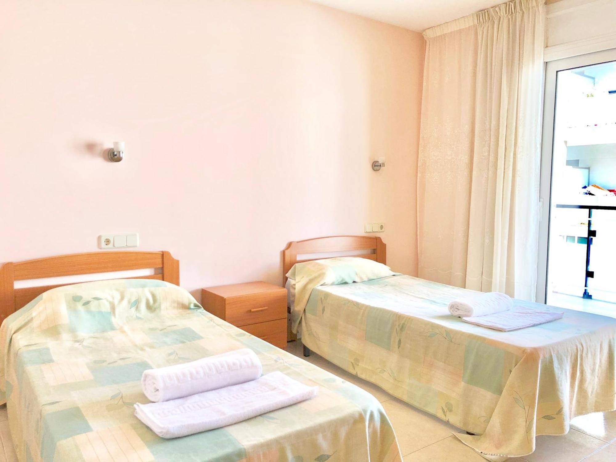 רוזס Apartamentos Benet מראה חיצוני תמונה