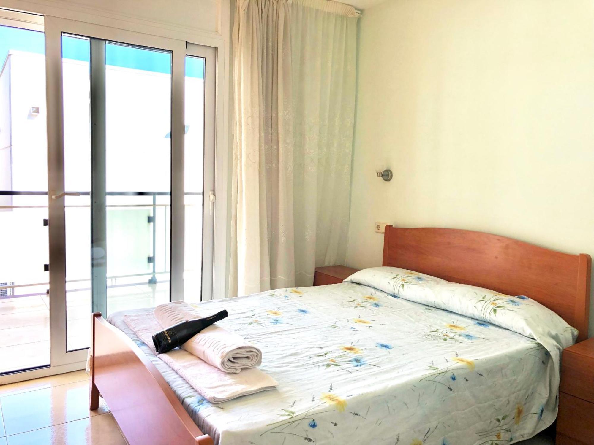 רוזס Apartamentos Benet מראה חיצוני תמונה
