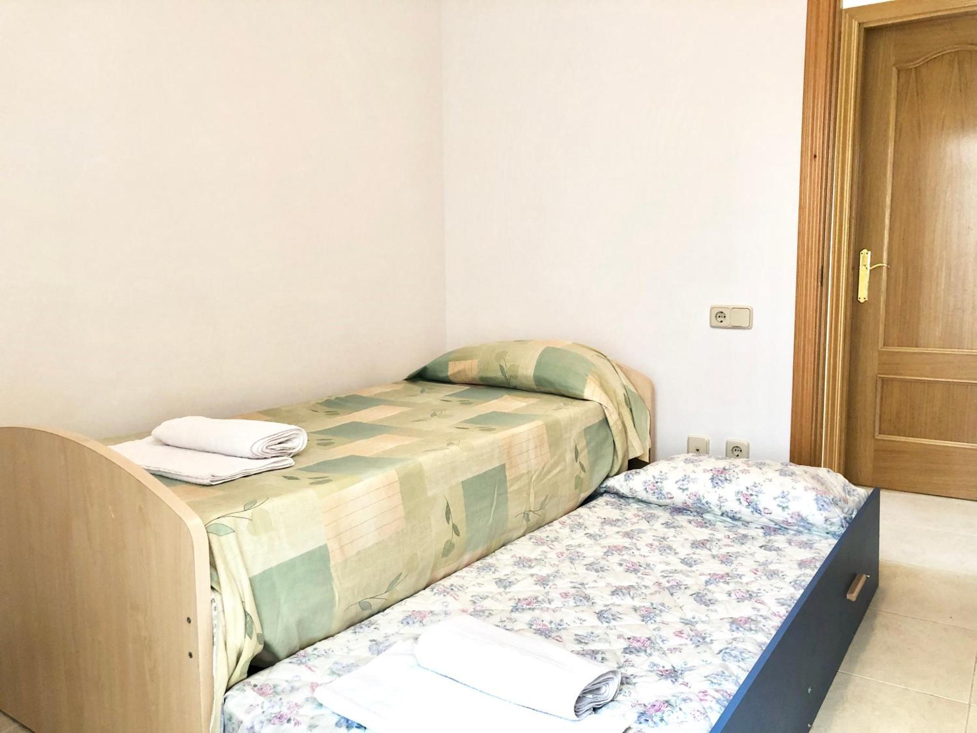 רוזס Apartamentos Benet מראה חיצוני תמונה