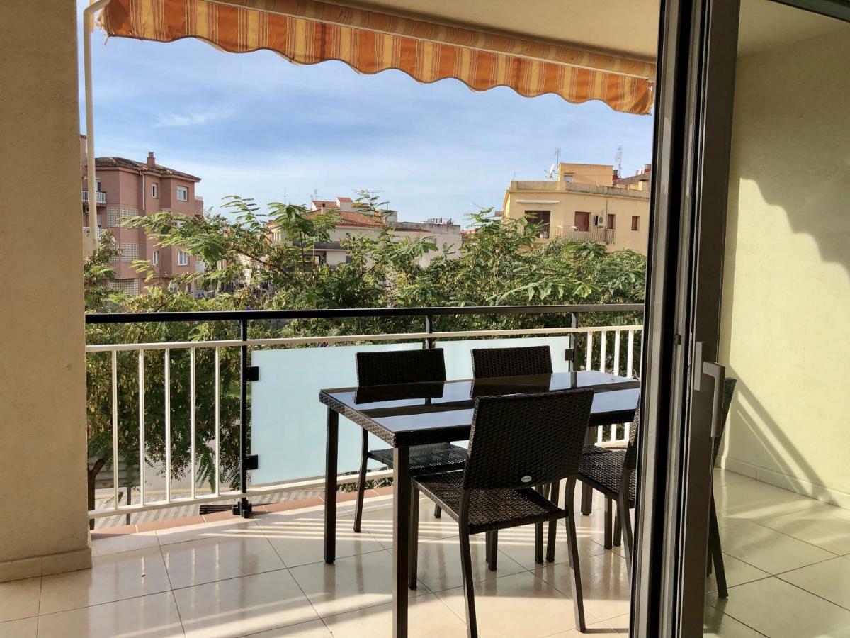 רוזס Apartamentos Benet מראה חיצוני תמונה