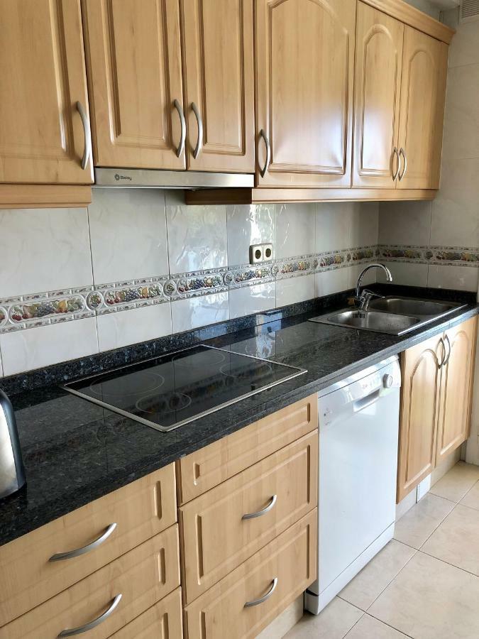 רוזס Apartamentos Benet מראה חיצוני תמונה
